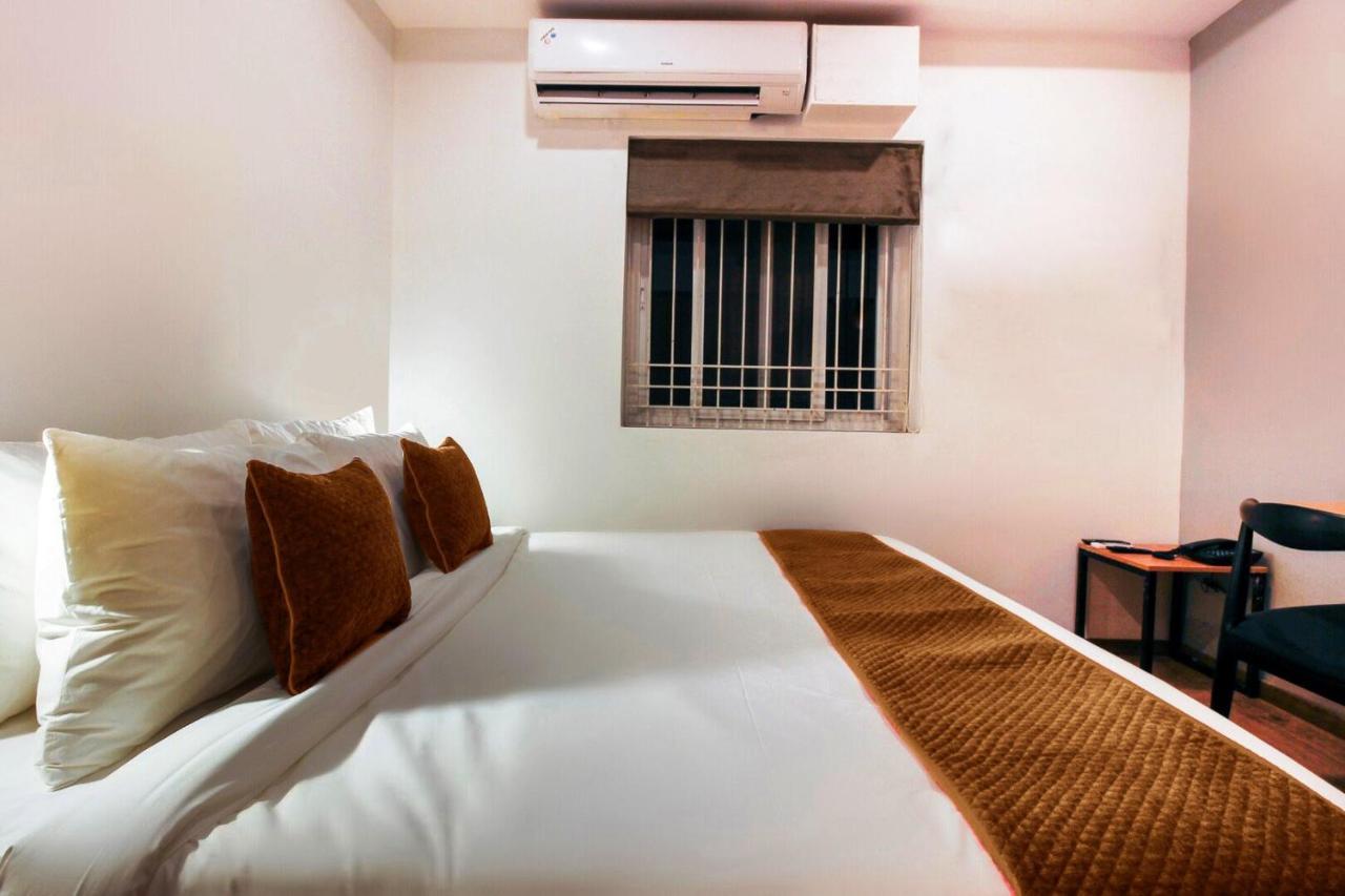 Fabhotel Mallikarjun Residency Hyderabad Exterior foto